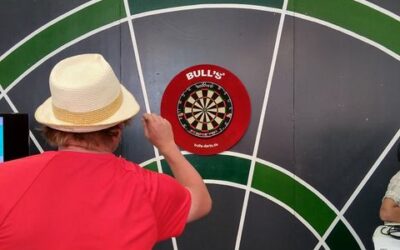 Red Dart Socials auf der Kirmes