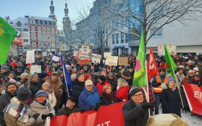 Für Demokratie – gegen Faschismus!
